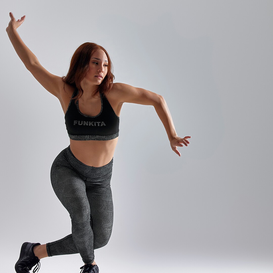 Totally Ingrained Ladies Hi Runner 7/8 Tight