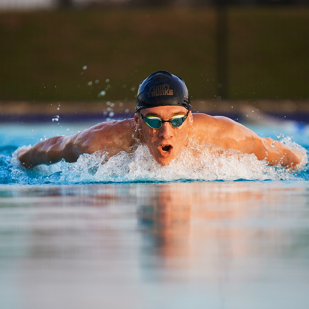 Radioactive  Blade Swimmer Goggle